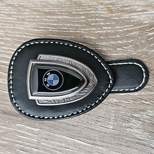 BMW logo visor glasses clip